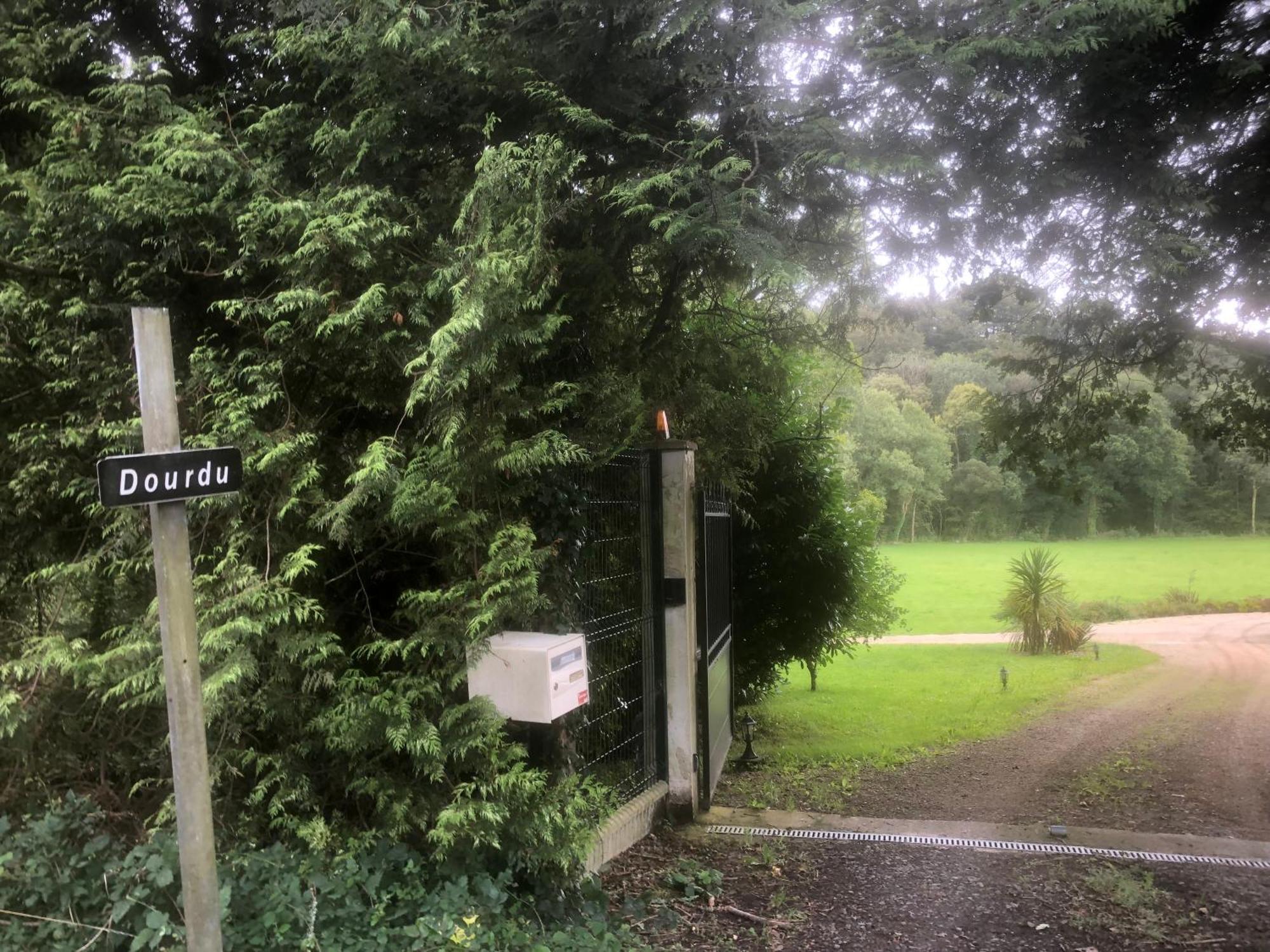 Equestre Du Dourdu Holiday home